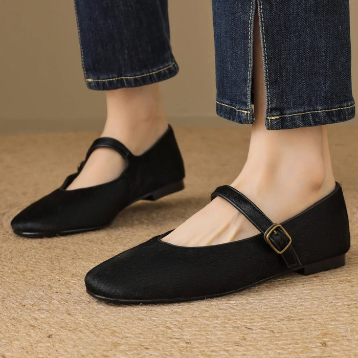 Women's T-Strap Mary Jane Shoes with Buckle Closure
